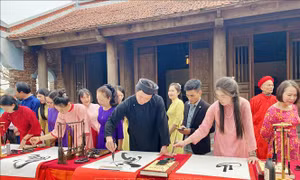 Lan tỏa giá trị Truyện Kiều thông qua nghệ thuật thư pháp