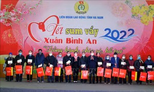 Phó Thủ tướng Lê Văn Thành dự Chương trình 'Tết sum vầy - Xuân bình an' năm 2022