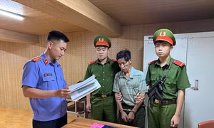 Bắt giữ đối tượng mua bán trái phép chất ma túy số lượng lớn