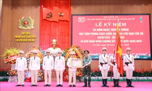 Học viện Phòng cháy chữa cháy và Cứu nạn cứu hộ đón nhận Huân chương Bảo vệ Tổ quốc hạng Nhất