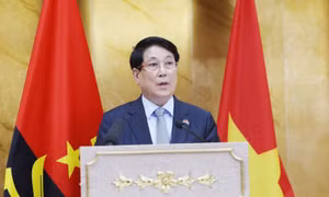Chủ tịch nước Lương Cường phát biểu chính sách tại Quốc hội Angola