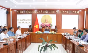 Sóc Trăng: Bàn giải pháp tháo gỡ, đảm bảo cung cấp đủ nước sạch cho người dân