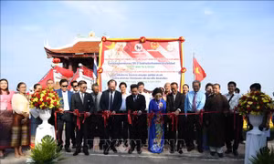 Cải tạo cảnh quan chùa Một Cột ở Khon Kaen (Thái Lan) mừng sinh nhật Bác