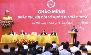 Thủ tướng Phạm Minh Chính: Chuyển đổi số một cách sâu rộng, toàn diện, thực chất và hiệu quả