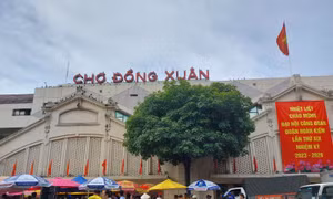 Chợ truyền thống Hà Nội - Bài 1: Lát cắt sinh động trong đời sống