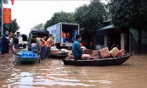 Đại sứ quán Việt Nam tại Singapore, Hàn Quốc, Đức kêu gọi ủng hộ đồng bào miền Trung