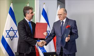 Israel, Ba Lan ký thỏa thuận chấm dứt khủng hoảng ngoại giao