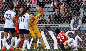 World Cup nữ 2023: Thủ môn Kim Thanh xuất sắc phá phạt đền trong trận ra quân với tuyển Mỹ