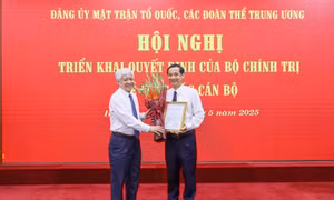 Ông Nguyễn Thái Học làm Phó Bí thư Đảng ủy Mặt trận Tổ quốc, các đoàn thể Trung ương 