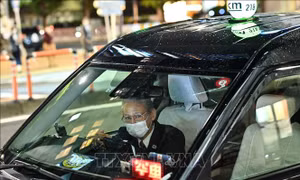 Tokyo: Cho phép lái xe taxi từ chối chở khách không đeo khẩu trang