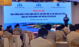 Bảo đảm an toàn giao thông trên các tuyến đường thủy nội địa từ bờ ra đảo