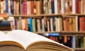 Xử phạt, đình chỉ hoạt động 2 tháng đối với Nhà xuất bản Hội Nhà văn