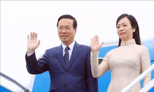 Chủ tịch nước Võ Văn Thưởng lên đường tham dự Tuần lễ Cấp cao APEC và kết hợp hoạt động song phương tại Hoa Kỳ