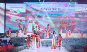 Trao giải Cuộc thi Duyên dáng Áo dài TP Hồ Chí Minh lần 6 - 2019