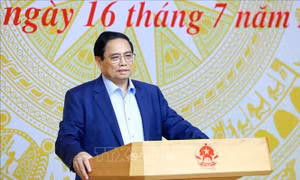 Thủ tướng: Thực hiện '5 quyết tâm', '5 bảo đảm' trong giải ngân đầu tư công