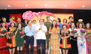 Bí thư Thành ủy Hà Nội dự Ngày hội Đại đoàn kết toàn dân tộc tại phường Hàng Bài