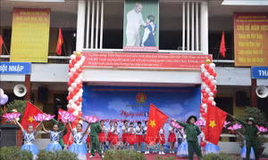 Rộn ràng Ngày hội 'Chiến sĩ nhỏ Điện Biên làm theo lời Bác dạy'