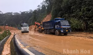 Cảnh báo hạn chế lưu thông qua đèo Khánh Lê trên tuyến Quốc lộ 27C