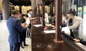 Thu phí tham quan vịnh Hạ Long chuyển đổi theo hóa đơn điện tử