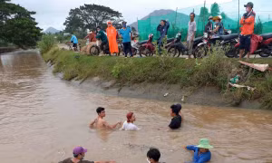 Vụ hai em bé bị đuối nước tại Ninh Thuận: Tìm thấy thi thể người anh