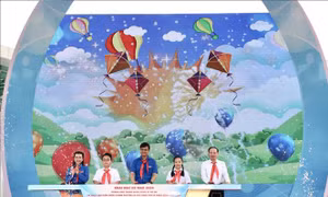 Lan toả thông điệp 'Hành động thiết thực, ưu tiên nguồn lực cho trẻ em'