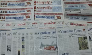  Truyền thông Lào nhấn mạnh cần bảo vệ và trân trọng quan hệ đặc biệt Lào-Việt