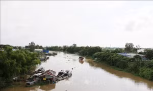 Vụ 40 người bơi qua sông nhập cảnh trái phép vào Việt Nam: Phát hiện 1 thi thể trên sông Bình Ghi