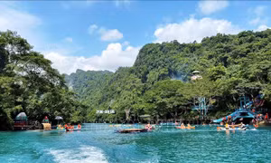 Phong Nha - Kẻ Bàng thu hút đông du khách dịp nghỉ lễ 30/4 - 1/5