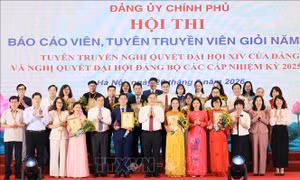 Xây dựng đội ngũ báo cáo viên, tuyên truyền viên vững bản lĩnh, giỏi chuyên môn
