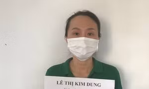 Trục lợi hơn 60 triệu đồng từ 'sắp xếp' tiêm vaccine phòng COVID-19 