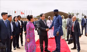 Chủ tịch Quốc hội Trần Thanh Mẫn kết thúc tốt đẹp chuyến thăm chính thức Senegal