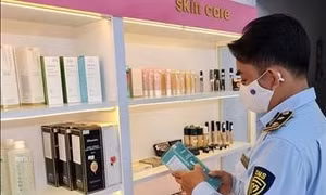 Xử lý nghiêm hành vi buôn lậu, gian lận thương mại dịp Tết