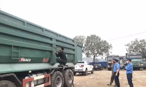 Dự thảo Luật Đường bộ: Làm rõ việc bỏ quy định cho phép thanh tra giao thông dừng xe