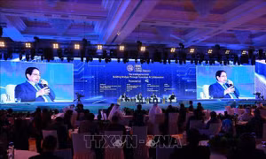 Thủ tướng Phạm Minh Chính và Thủ tướng Malaysia dự thảo luận về trí tuệ nhân tạo