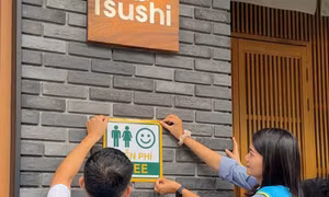 'Nhà vệ sinh miễn phí' sẵn sàng phục vụ du khách đến Hà Nội