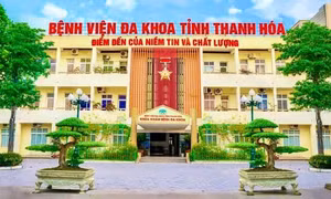 Khẩn trương làm rõ phản ánh về dịch vụ vận chuyển bệnh nhân tại Thanh Hoá