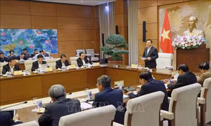 Chủ tịch Quốc hội chủ trì họp về Luật Công nghiệp quốc phòng, an ninh và động viên công nghiệp