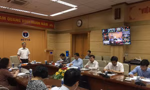 Ra mắt Ban Chỉ đạo An toàn tiêm chủng vaccine phòng COVID-19