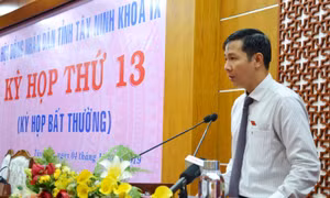 Tây Ninh: Thông qua các Nghị quyết thành lập 2 thị xã Trảng Bàng và Hòa Thành