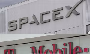 SpaceX và T-Mobile 'bắt tay' phủ sóng di động tới các khu vực hẻo lánh nhất