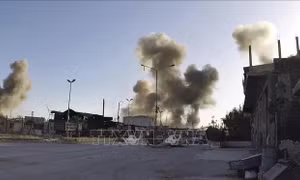 Syria tố Israel không kích căn cứ không quân 