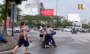 Khẩn trương điều tra vụ phóng viên Đài PT-TH Hà Nội bị hành hung khi tác nghiệp