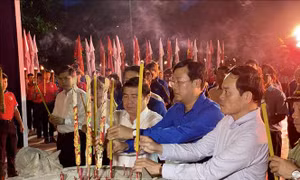 Tuổi trẻ TP Hồ Chí Minh tưởng niệm, tri ân các Anh hùng liệt sỹ