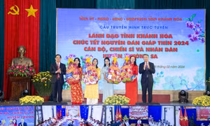 Cầu truyền hình trực tuyến chúc Tết cán bộ, chiến sĩ và nhân dân huyện đảo Trường Sa