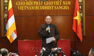  Đề xuất ngay lập tức ra quyết định tạm đình chỉ các chức vụ của Trụ trì chùa Ba Vàng