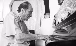 Nhạc sỹ Chu Minh - tác giả ca khúc 'Người là niềm tin tất thắng' qua đời ở tuổi 92