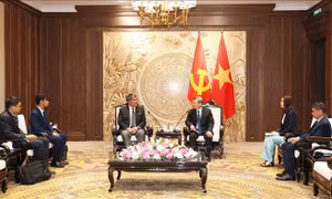 Tăng cường hơn nữa quan hệ giữa Đảng Cộng sản Việt Nam và đảng Dân chủ Thái Lan 