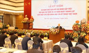 Tổng Bí thư dự Lễ kỷ niệm 60 năm Ngày Bác Hồ gặp mặt đội ngũ trí thức 