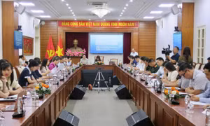 Hình thành khuôn khổ pháp lý thống nhất về sử dụng Quốc ca