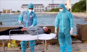 Huyện đảo Trường Sa: Kịp thời cấp cứu 2 ngư dân trên biển